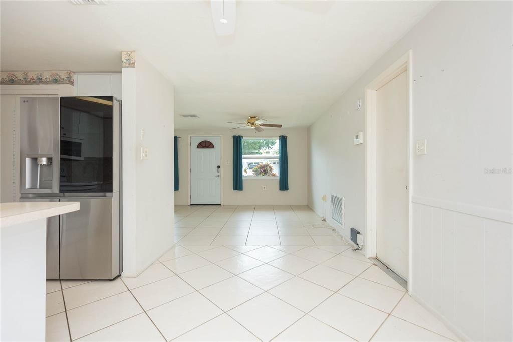 En Venta: $195,000 (3 camas, 2 baños, 1047 Pies cuadrados)