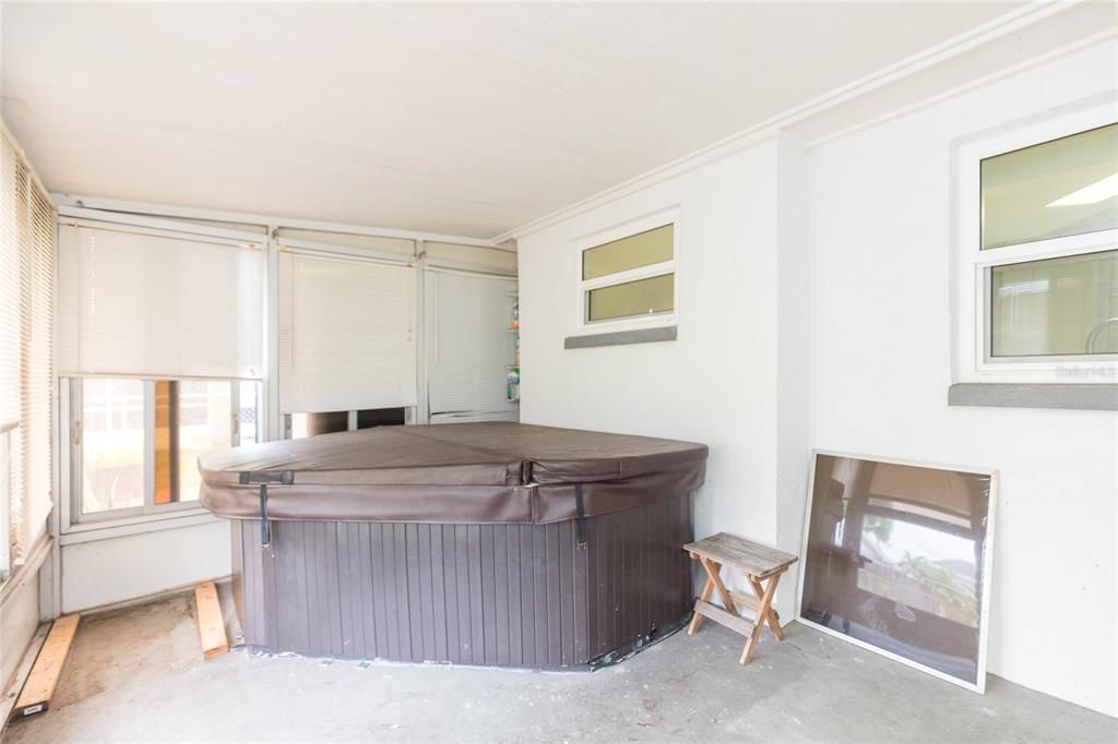 En Venta: $195,000 (3 camas, 2 baños, 1047 Pies cuadrados)