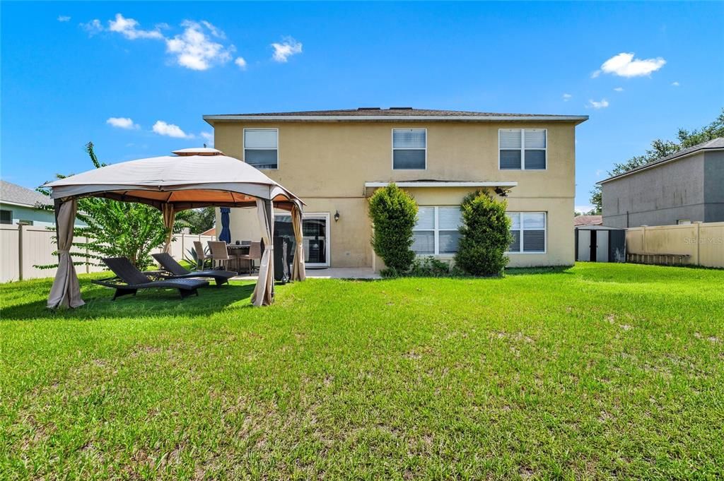На продажу: $419,900 (4 спален, 2 ванн, 2930 Квадратных фут)