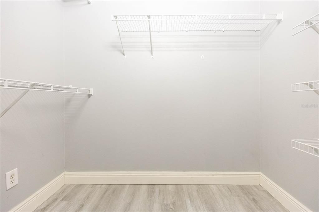 En Venta: $375,000 (3 camas, 2 baños, 1717 Pies cuadrados)