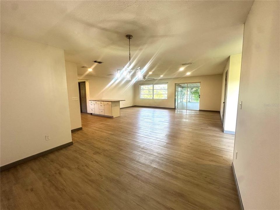 En Renta: $1,800 (3 camas, 2 baños, 1856 Pies cuadrados)