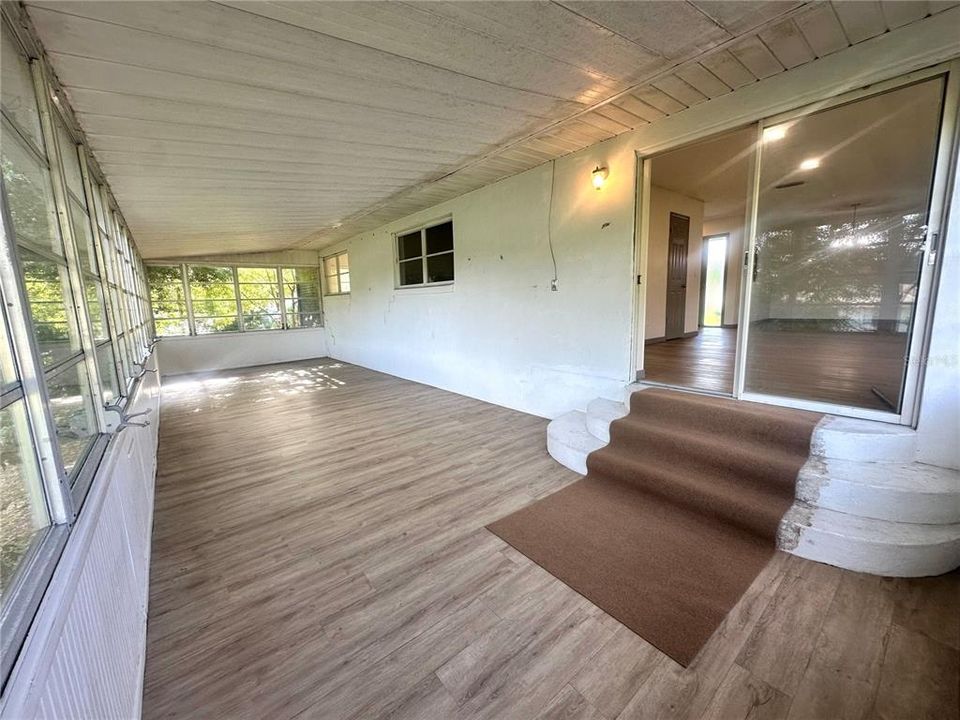 En Renta: $1,800 (3 camas, 2 baños, 1856 Pies cuadrados)