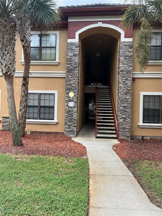 For Rent: $1,600 (1 beds, 1 baths, 750 Square Feet)
