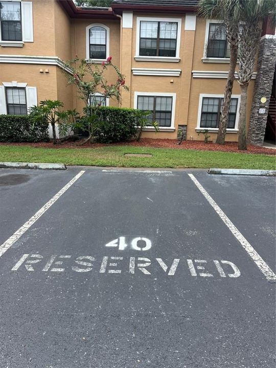 For Rent: $1,600 (1 beds, 1 baths, 750 Square Feet)