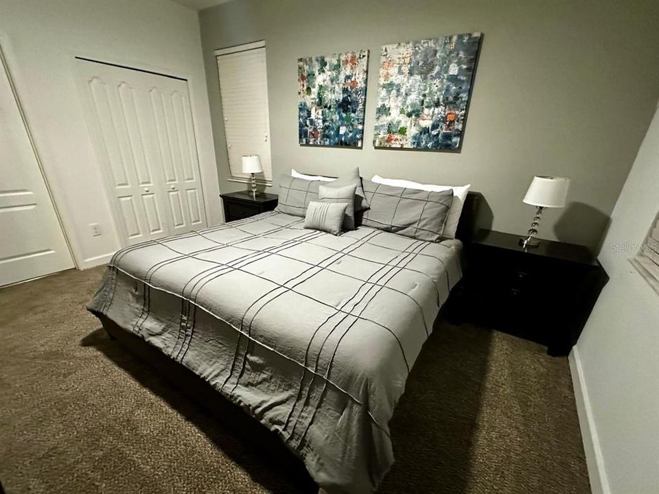 For Sale: $515,000 (6 beds, 6 baths, 3063 Square Feet)