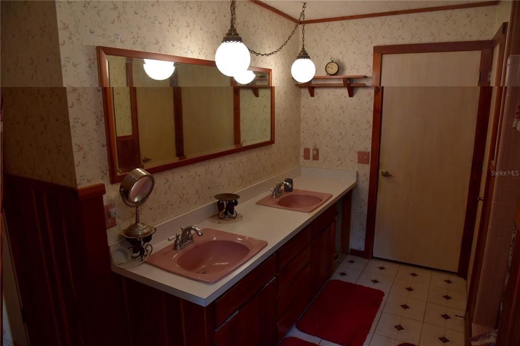 En Venta: $525,000 (2 camas, 1 baños, 1568 Pies cuadrados)