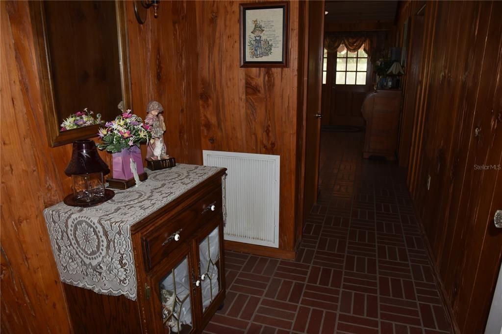 En Venta: $525,000 (2 camas, 1 baños, 1568 Pies cuadrados)