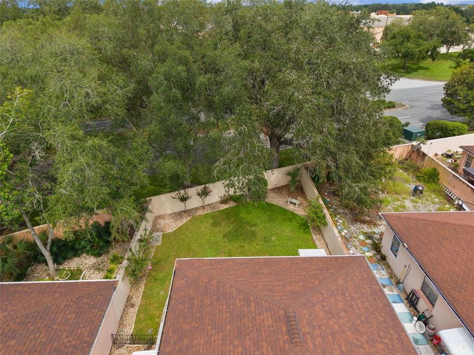 For Sale: $269,000 (2 beds, 1 baths, 1040 Square Feet)