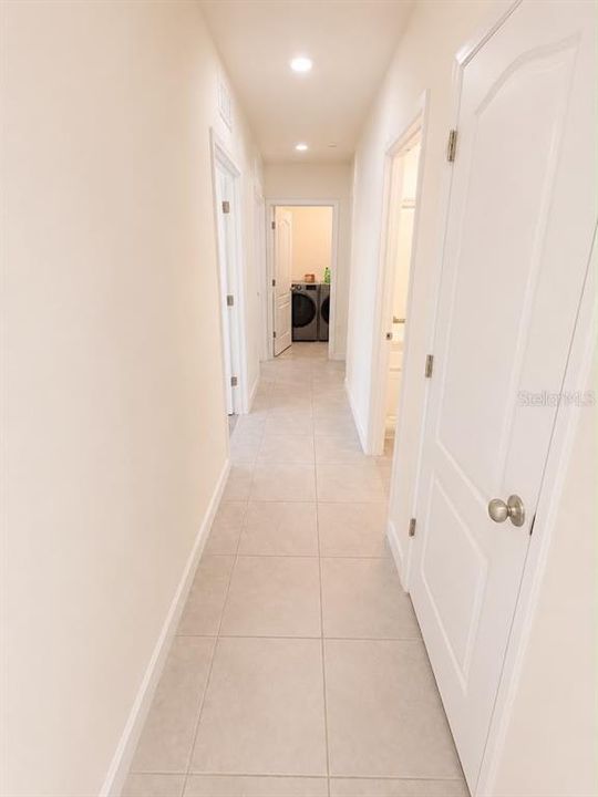 For Rent: $2,350 (4 beds, 2 baths, 1720 Square Feet)
