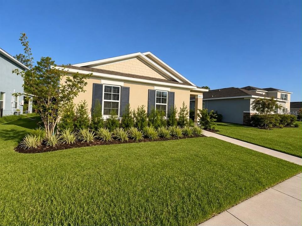 For Rent: $2,350 (4 beds, 2 baths, 1720 Square Feet)
