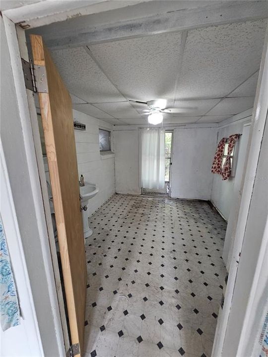 En Venta: $149,900 (2 camas, 1 baños, 870 Pies cuadrados)