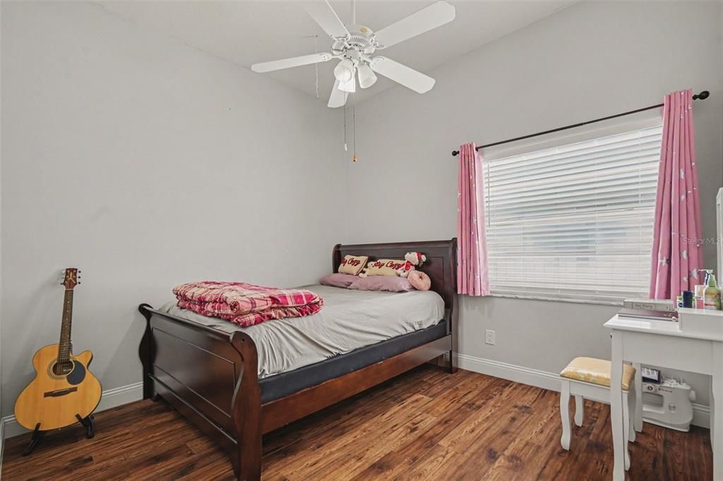 For Sale: $519,900 (4 beds, 2 baths, 2244 Square Feet)