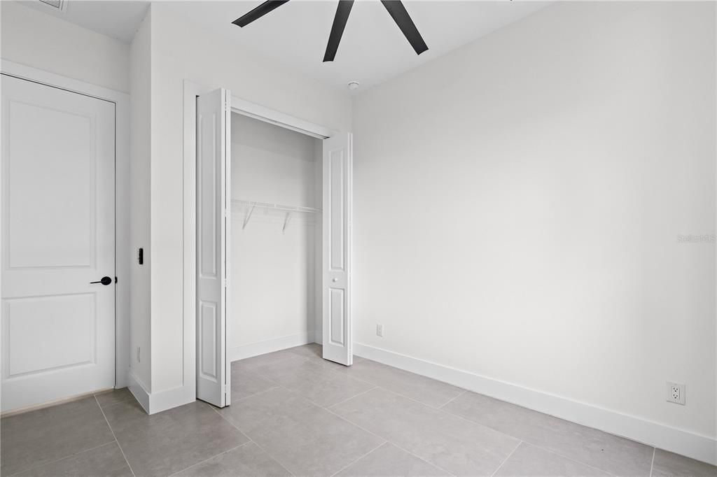 For Sale: $319,000 (3 beds, 2 baths, 1452 Square Feet)