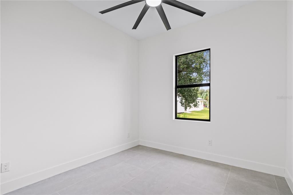 For Sale: $319,000 (3 beds, 2 baths, 1452 Square Feet)