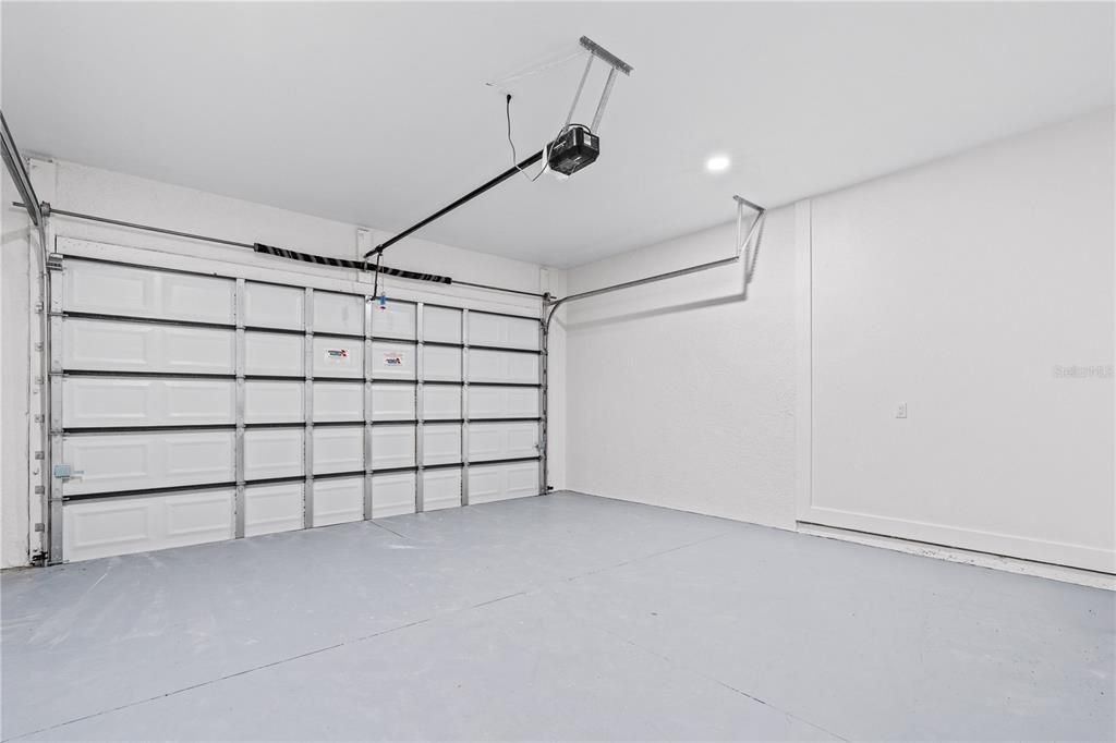 For Sale: $319,000 (3 beds, 2 baths, 1452 Square Feet)