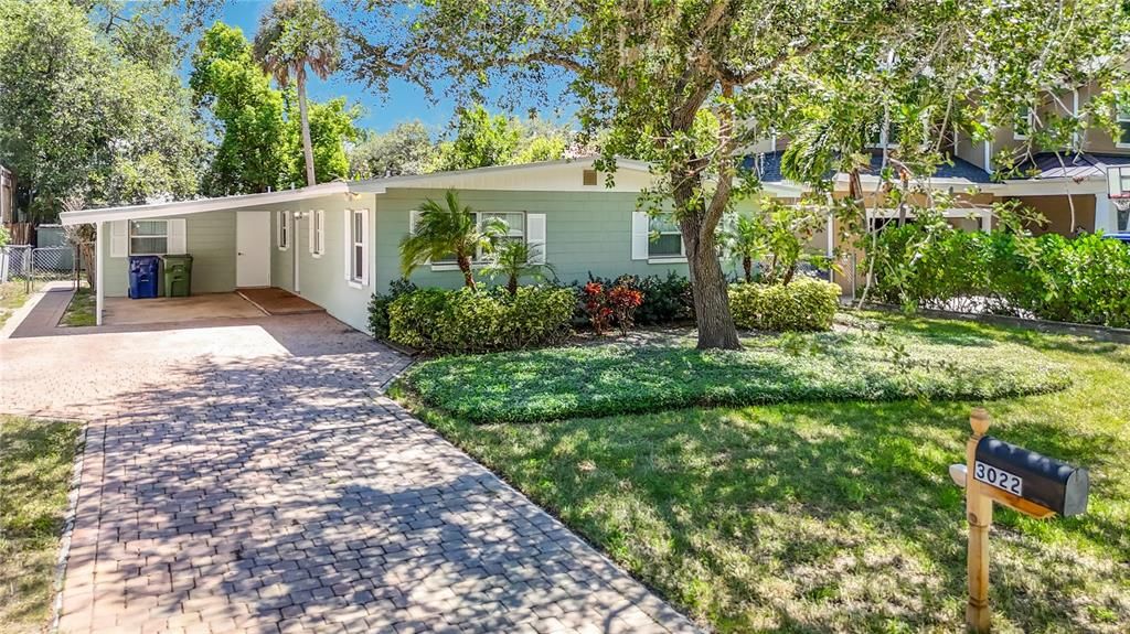 В аренду: $3,795 (3 спален, 2 ванн, 1440 Квадратных фут)