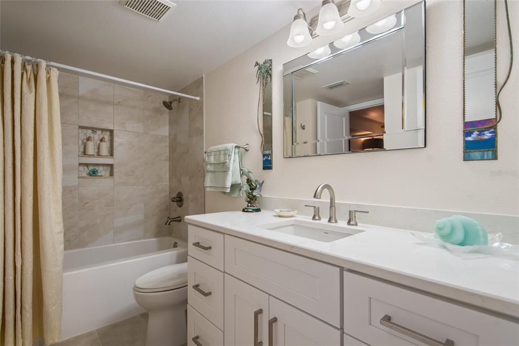 В аренду: $3,750 (2 спален, 2 ванн, 1590 Квадратных фут)