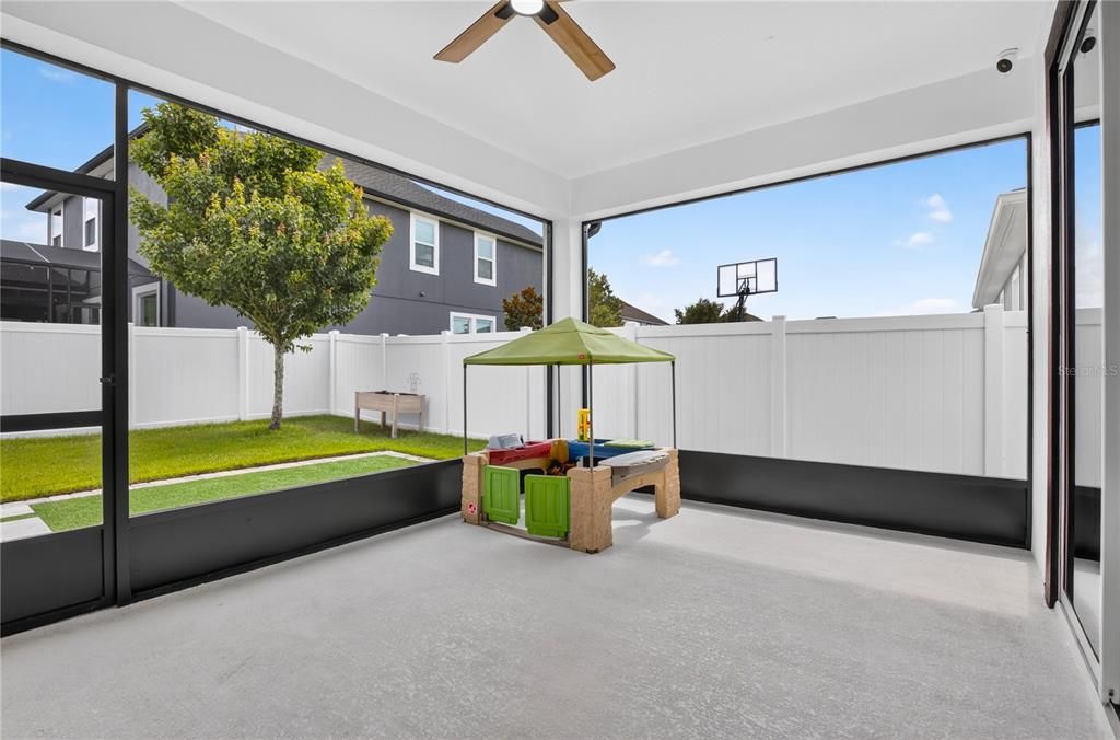 For Sale: $599,000 (4 beds, 2 baths, 2170 Square Feet)