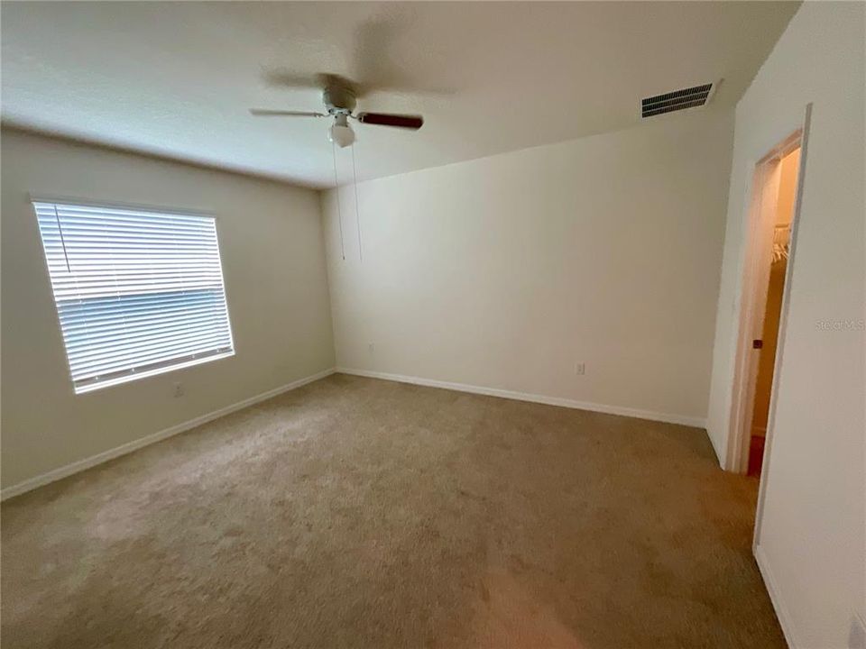 For Sale: $284,900 (3 beds, 2 baths, 1758 Square Feet)