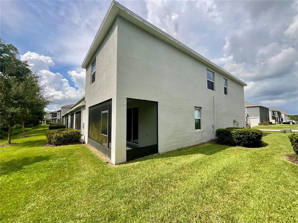 For Sale: $284,900 (3 beds, 2 baths, 1758 Square Feet)