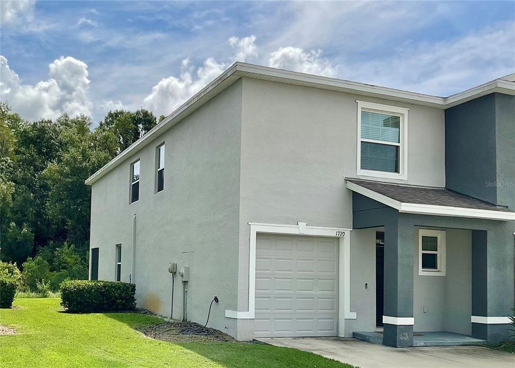 For Sale: $284,900 (3 beds, 2 baths, 1758 Square Feet)