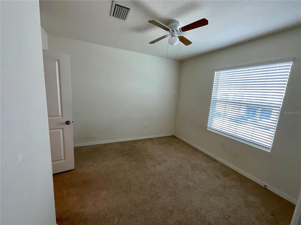 For Sale: $284,900 (3 beds, 2 baths, 1758 Square Feet)