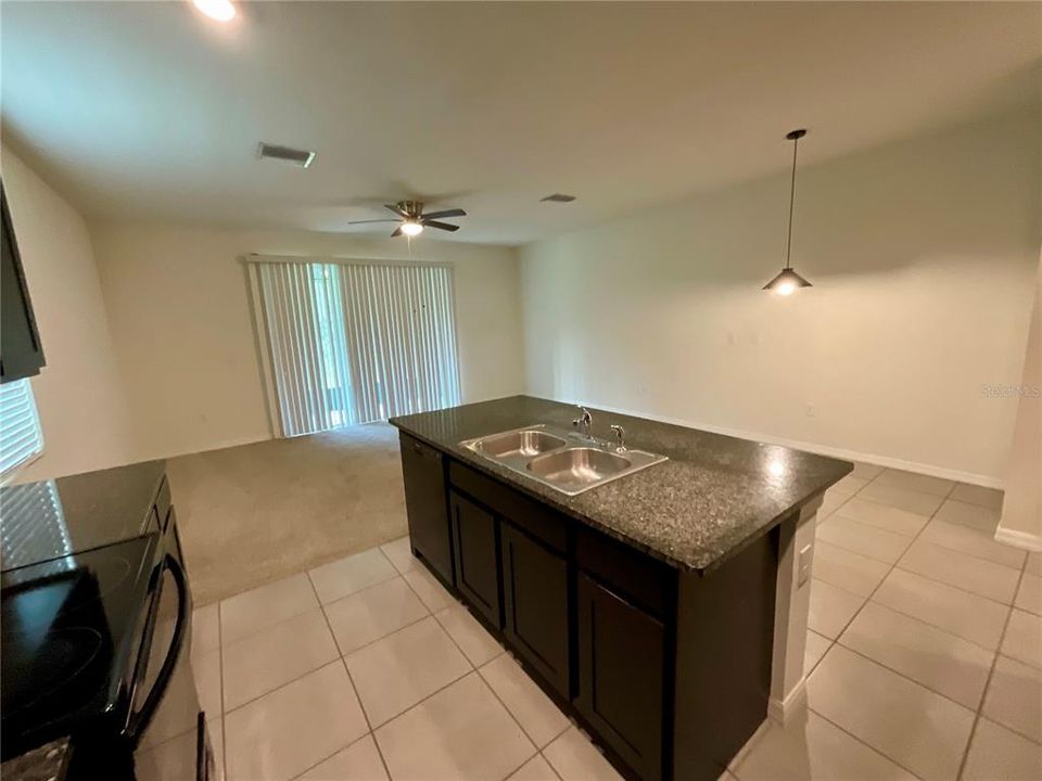 For Sale: $284,900 (3 beds, 2 baths, 1758 Square Feet)