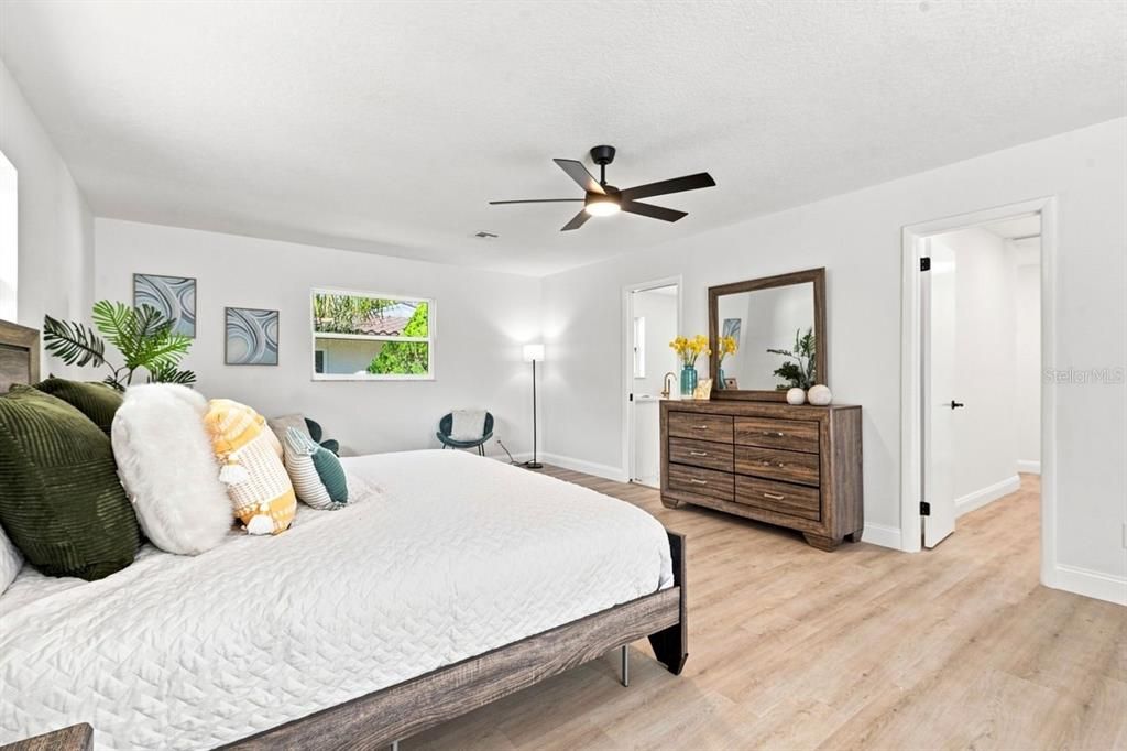 For Sale: $625,000 (3 beds, 2 baths, 2384 Square Feet)