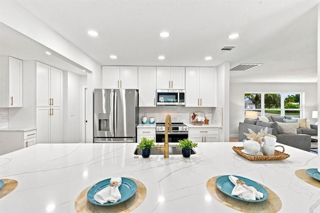 For Sale: $625,000 (3 beds, 2 baths, 2384 Square Feet)