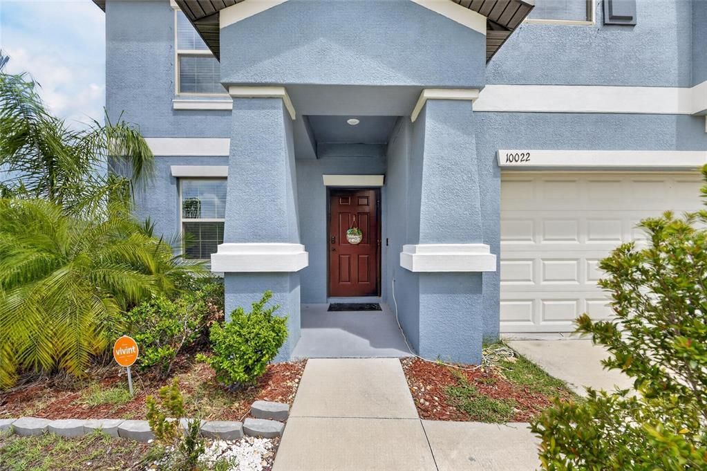 For Sale: $387,900 (6 beds, 3 baths, 3130 Square Feet)