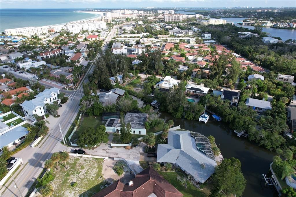 На продажу: $1,750,000 (4 спален, 4 ванн, 2941 Квадратных фут)