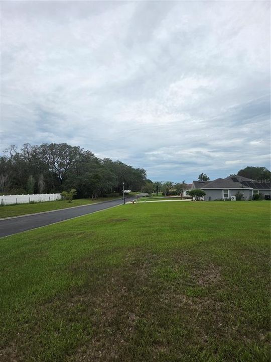 На продажу: $110,000 (0.60 acres)