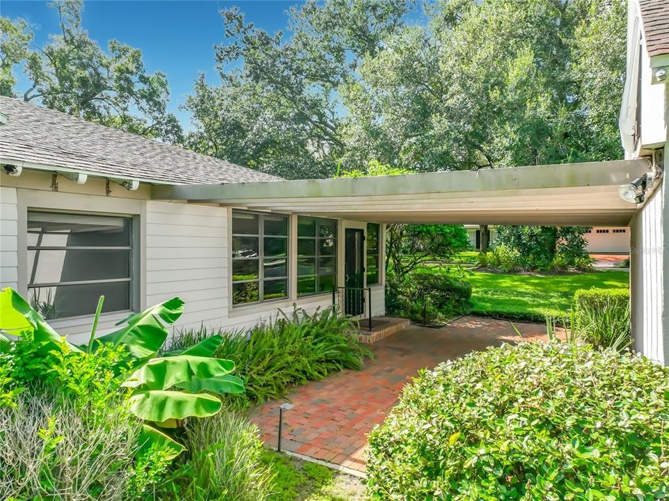 For Sale: $1,875,000 (3 beds, 3 baths, 3127 Square Feet)