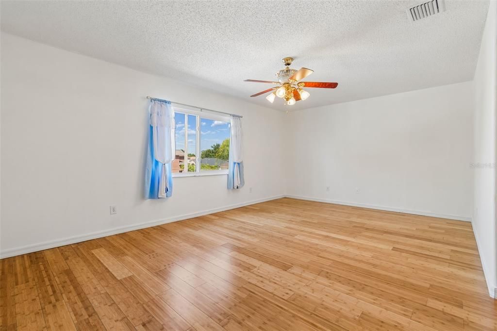 В аренду: $2,875 (4 спален, 2 ванн, 2892 Квадратных фут)