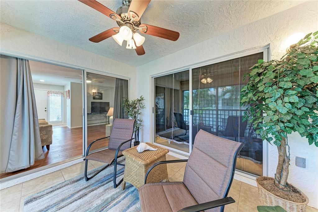 For Sale: $340,000 (2 beds, 2 baths, 1083 Square Feet)