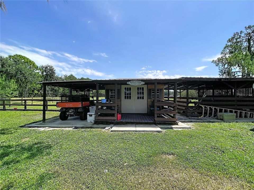 For Sale: $699,999 (3 beds, 2 baths, 1520 Square Feet)