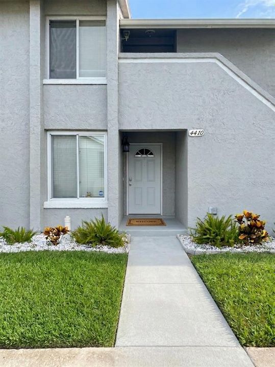В аренду: $1,975 (2 спален, 2 ванн, 948 Квадратных фут)