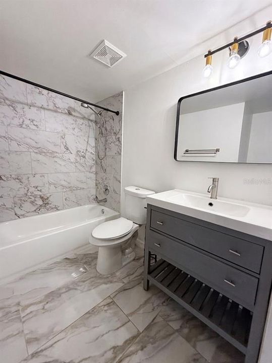 В аренду: $1,975 (2 спален, 2 ванн, 948 Квадратных фут)
