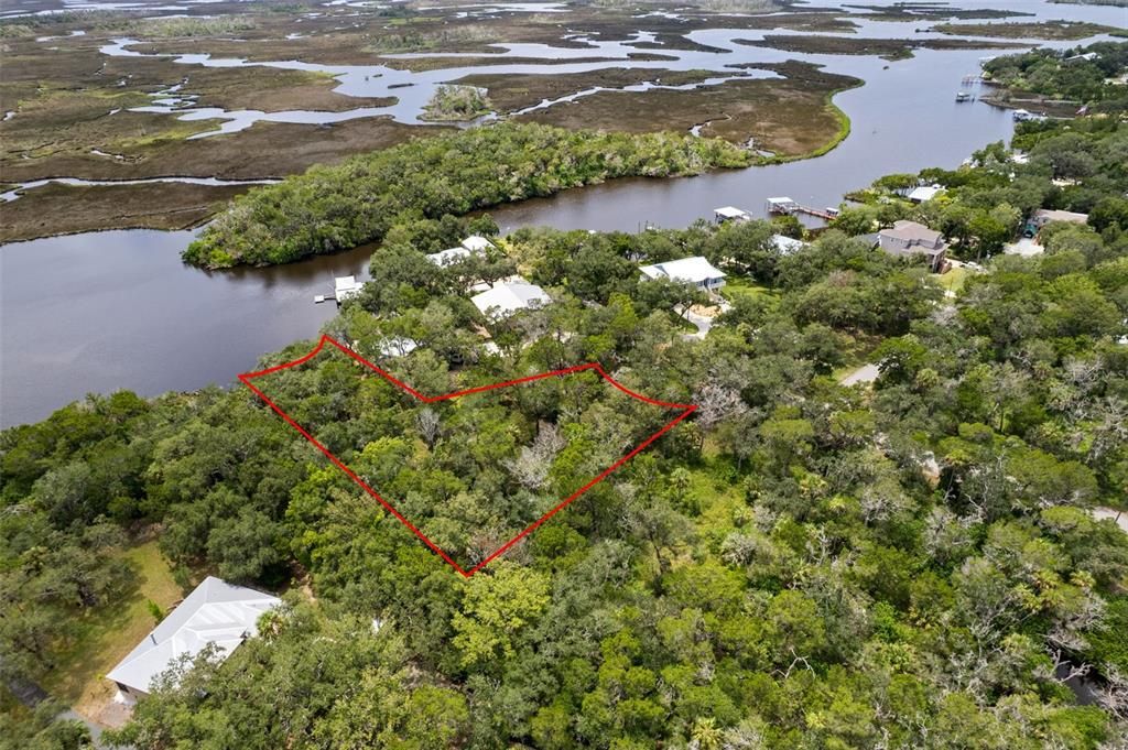 For Sale: $749,900 (0.86 acres)