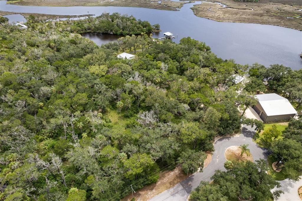 For Sale: $749,900 (0.86 acres)