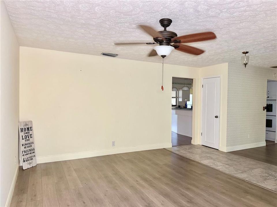 For Sale: $576,900 (4 beds, 3 baths, 2780 Square Feet)