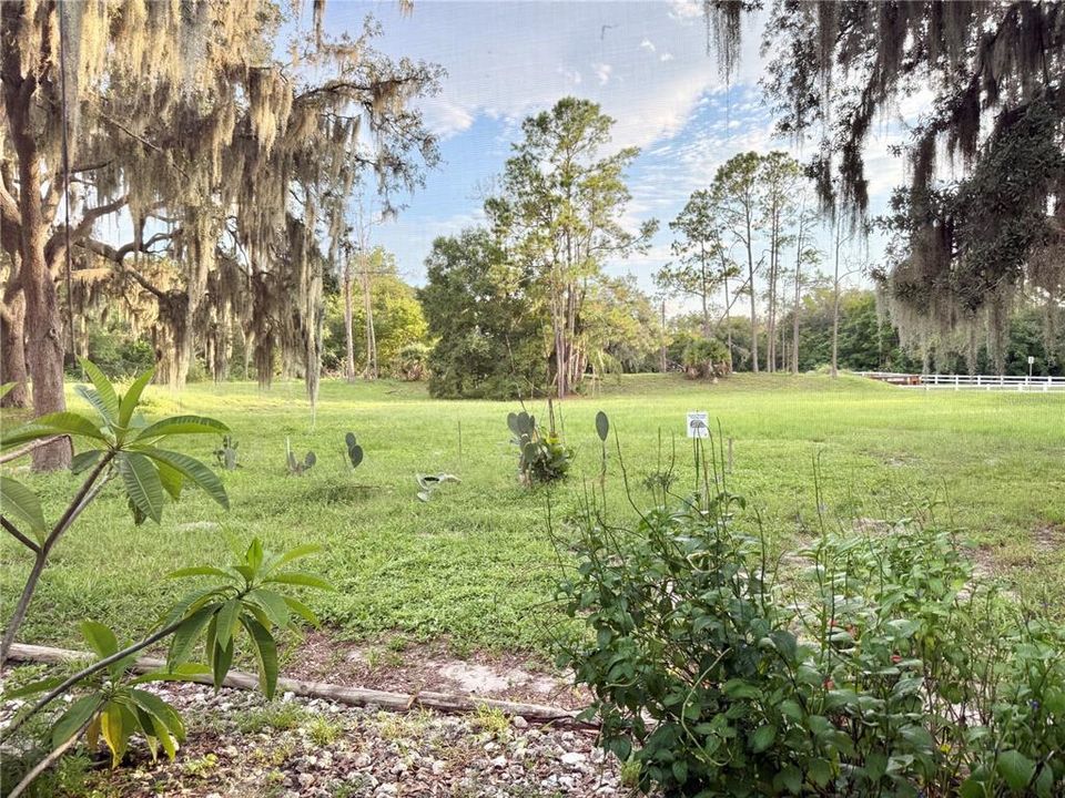 For Sale: $576,900 (4 beds, 3 baths, 2780 Square Feet)