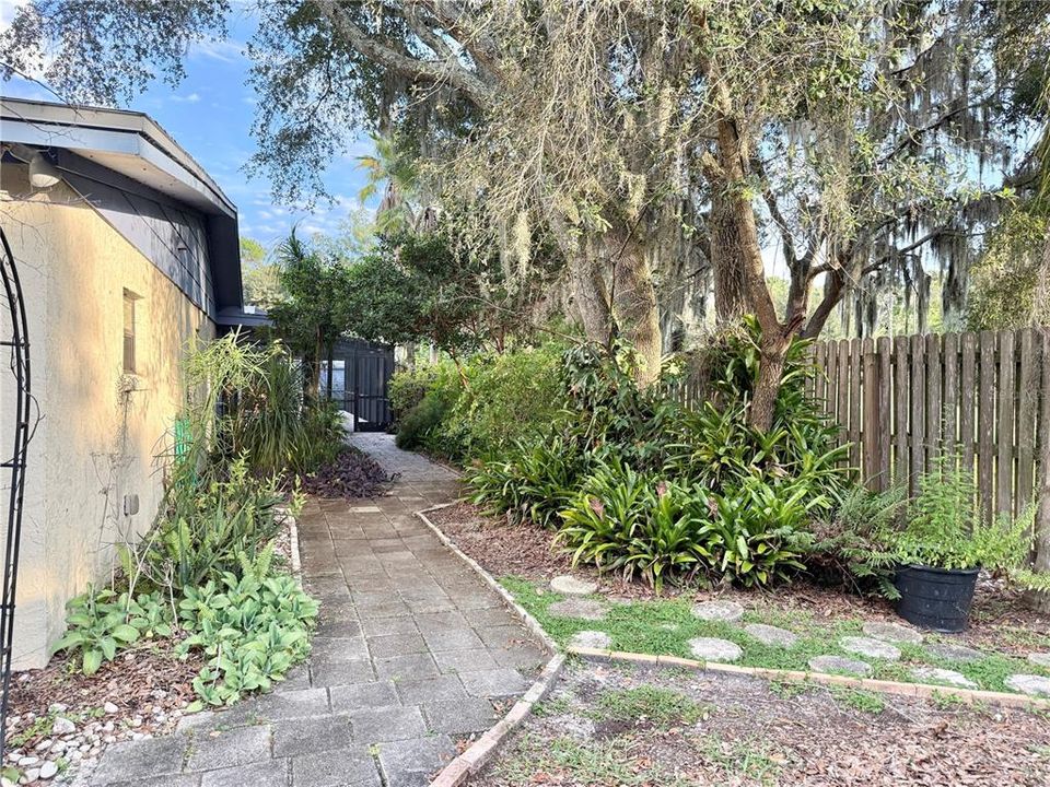 For Sale: $576,900 (4 beds, 3 baths, 2780 Square Feet)
