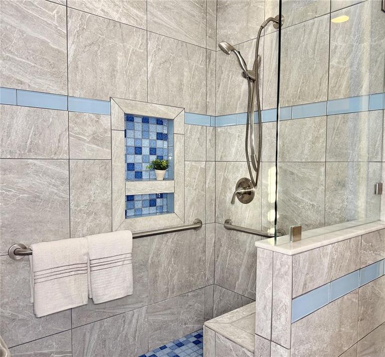 For Sale: $576,900 (4 beds, 3 baths, 2780 Square Feet)