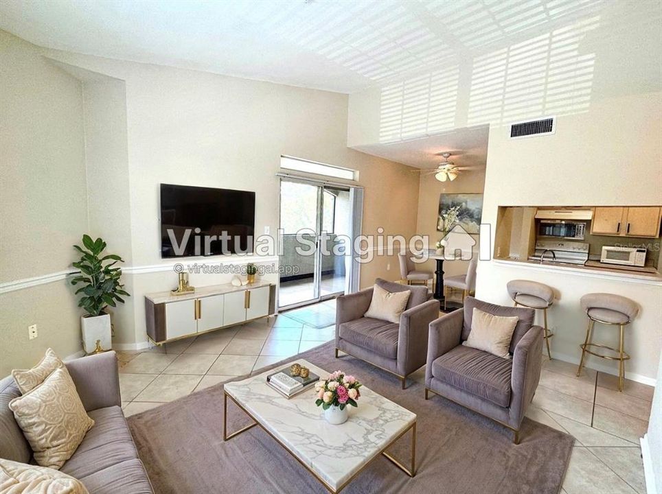 For Sale: $215,000 (1 beds, 1 baths, 701 Square Feet)