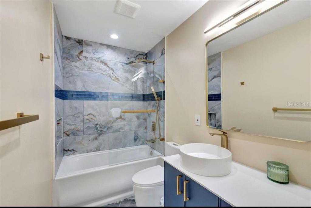 В аренду: $1,300 (3 спален, 2 ванн, 1224 Квадратных фут)