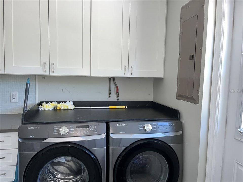 В аренду: $1,300 (3 спален, 2 ванн, 1224 Квадратных фут)