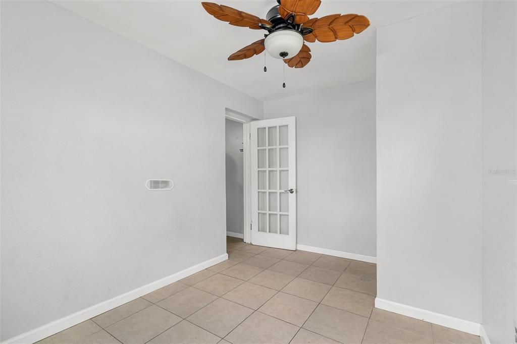 For Sale: $449,995 (4 beds, 0 baths, 1663 Square Feet)
