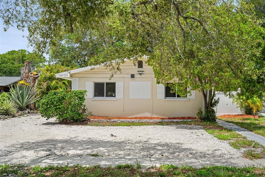 For Sale: $449,995 (4 beds, 0 baths, 1663 Square Feet)