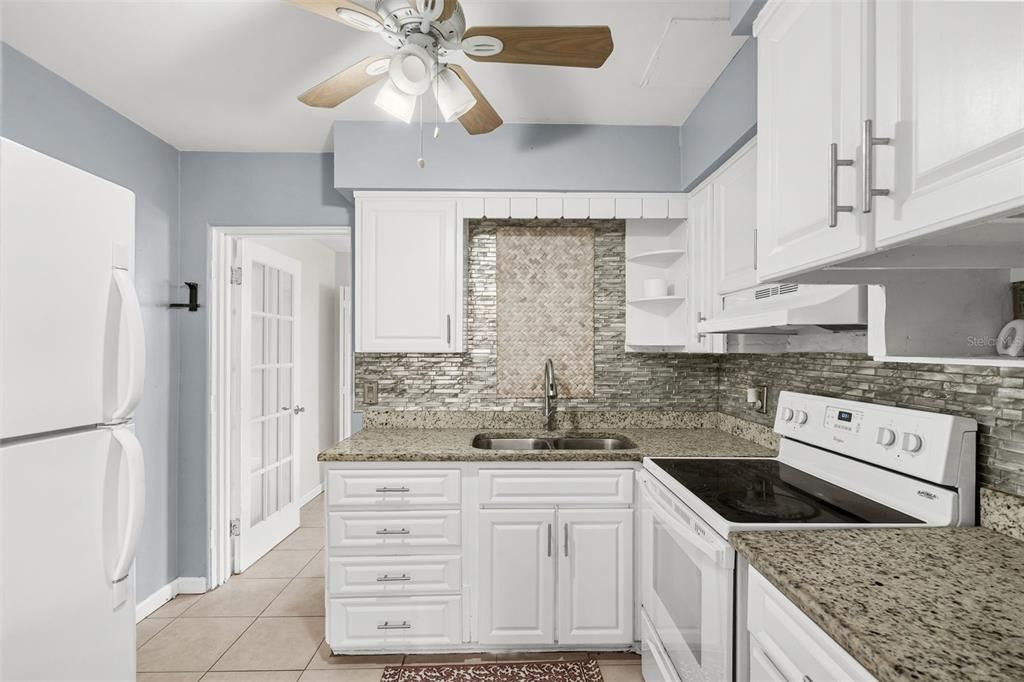For Sale: $449,995 (4 beds, 0 baths, 1663 Square Feet)